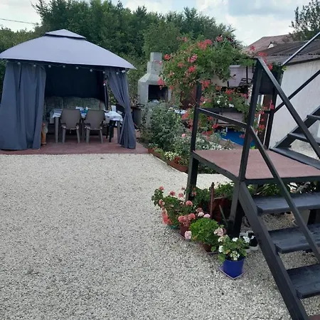 Casa Octavia Guest house